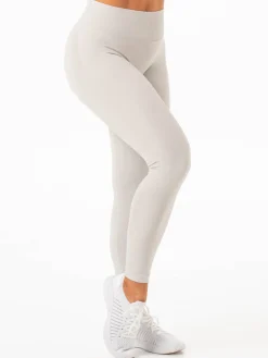 Women Ryderwear Boost|Invisible Scrunch | Boot eae egging