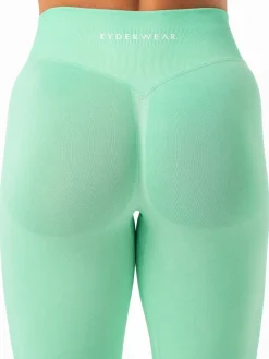Women Ryderwear Gym Shorts|Boost | Boot eae egging