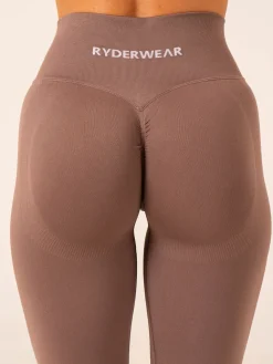 Women Ryderwear Womens Seamless|Invisible Scrunch | ift BB crunch eae egging
