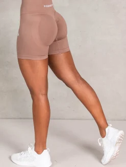 Women Ryderwear Gym Shorts|Invisible Scrunch | ift BB crunch eae hort