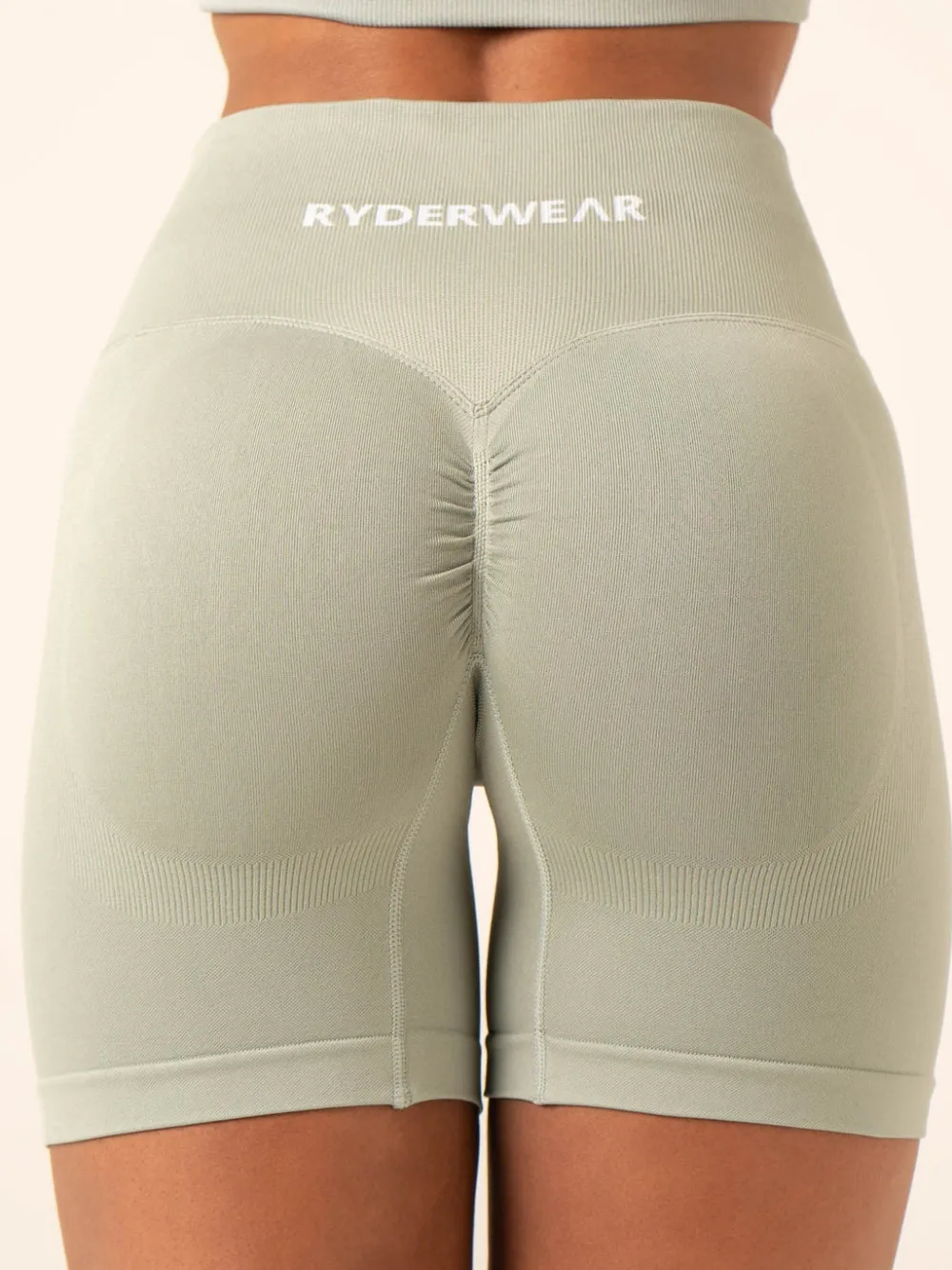 Women Ryderwear Womens Seamless|Invisible Scrunch | ift BB crunch eae hort