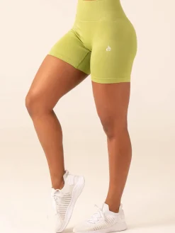 Women Ryderwear Womens Seamless|Invisible Scrunch | ift BB crunch eae hort