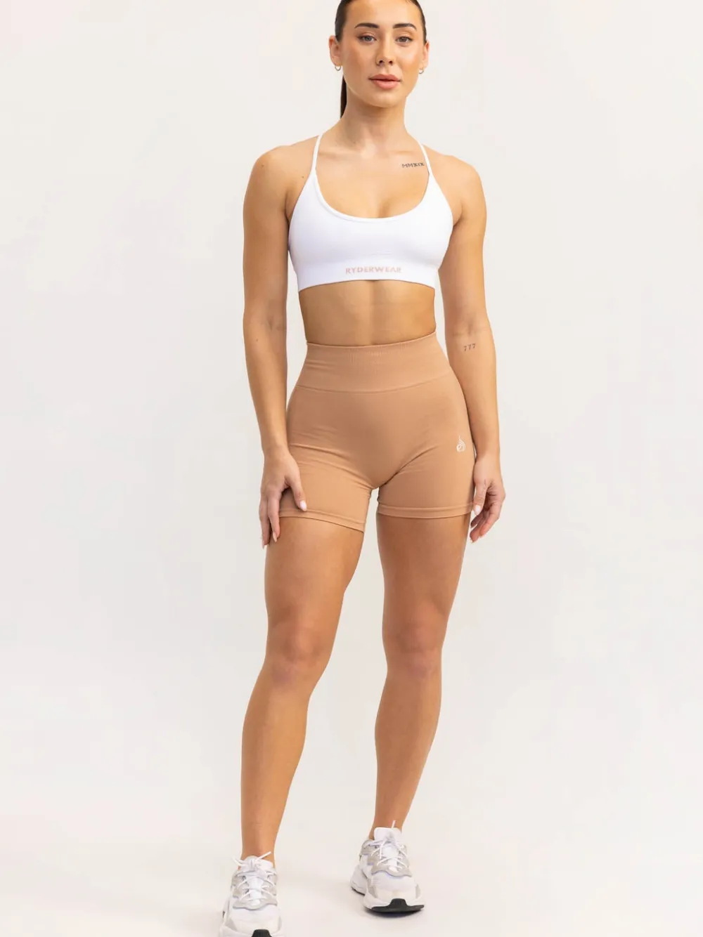 Women Ryderwear Womens Seamless|Invisible Scrunch | ift 2.0 BB eae hort