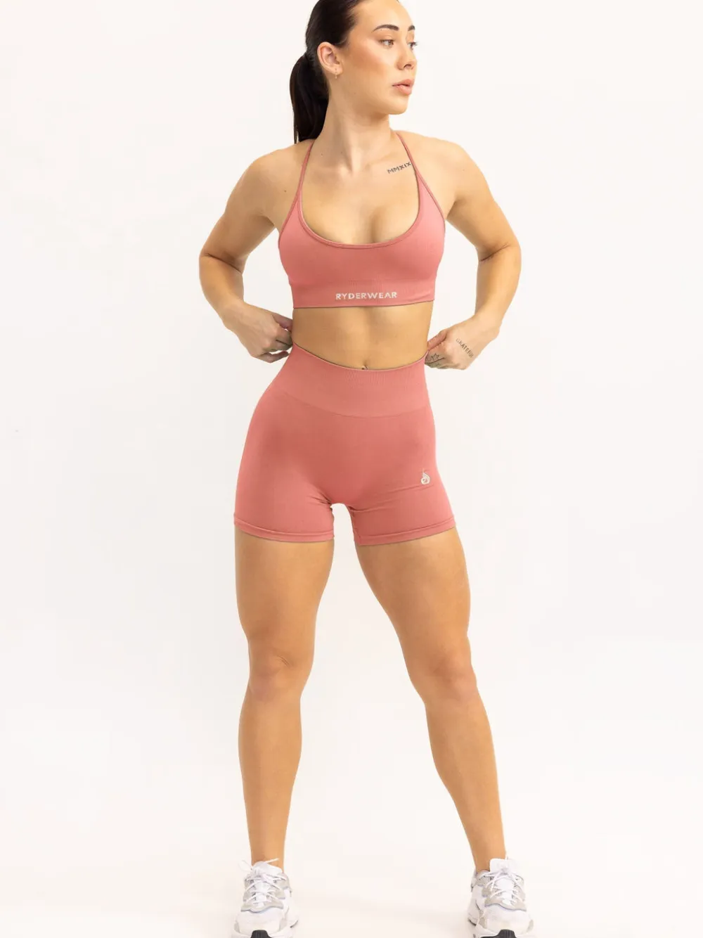 Women Ryderwear Womens Seamless|Invisible Scrunch | ift 2.0 BB eae hort