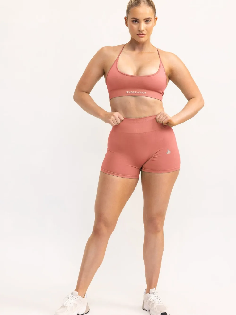 Women Ryderwear Lift Seamless|Sports Bras | ift 2.0 eae port Bra