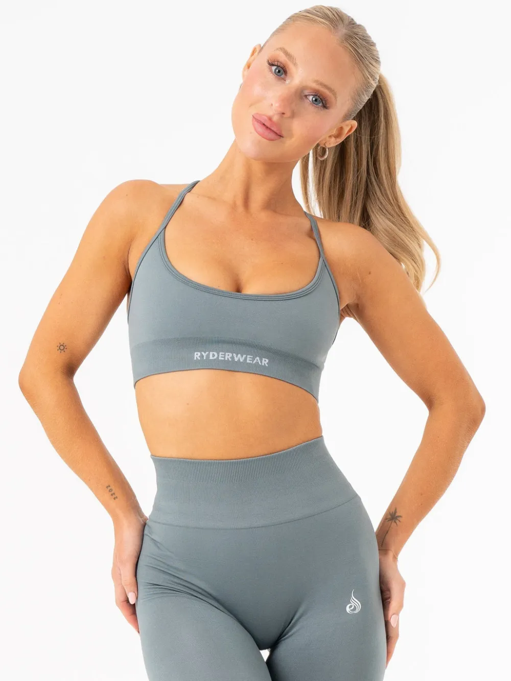 Women Ryderwear Lift Seamless|Sports Bras | ift 2.0 eae port Bra