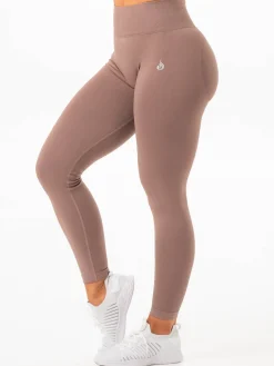 Women Ryderwear Gym Shorts|Sculpt | cupt eae egging